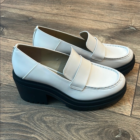 Michael Kors Cream and Black Rocco Heeled Loafers - Picture 1 of 12